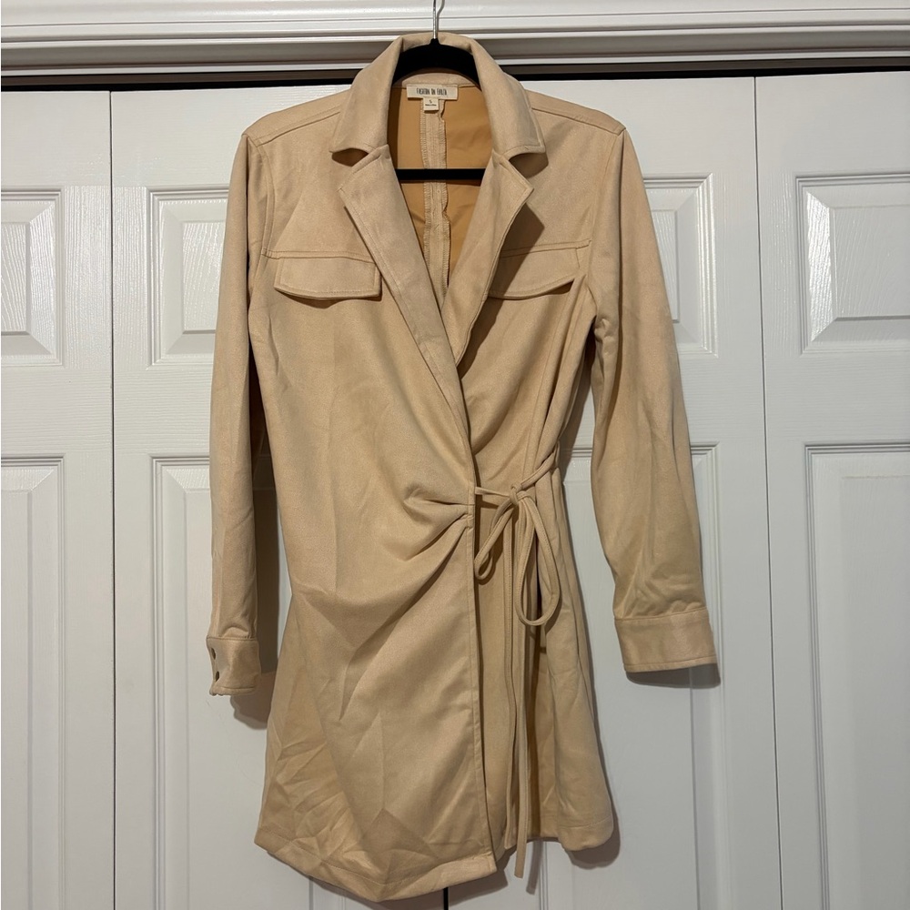 🎉HP🎉 Sylvia Suede Wrap Trench Coat Mini Dress in Beige Faux Suede